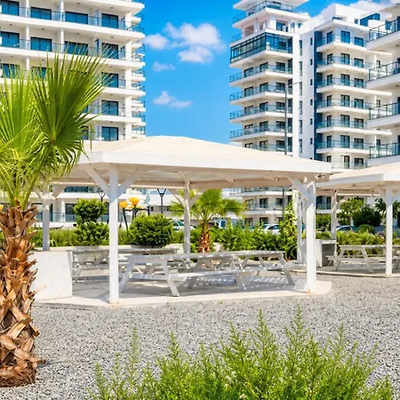 Caesar Blue Collection & Flora Appartement *